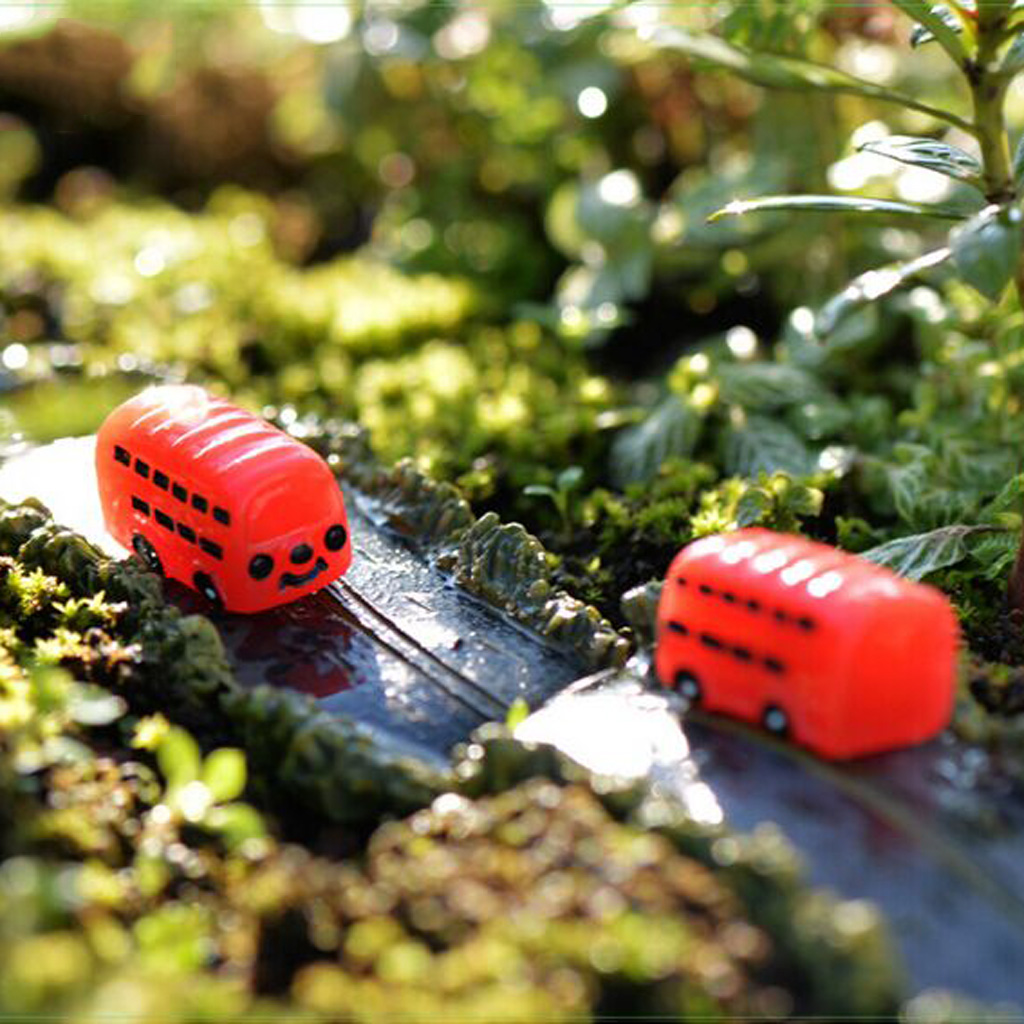 10pcs Miniature Dollhouse Bonsai Fairy Garden Landscape Red Bus Decor
