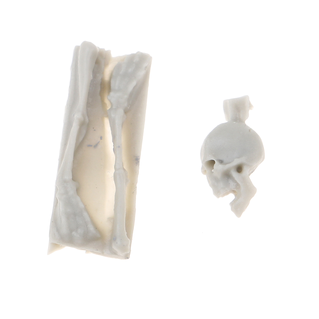Unassembly Unpainted Kit 1/35 Scale Resin Skull Skeleton Model Mini Scene