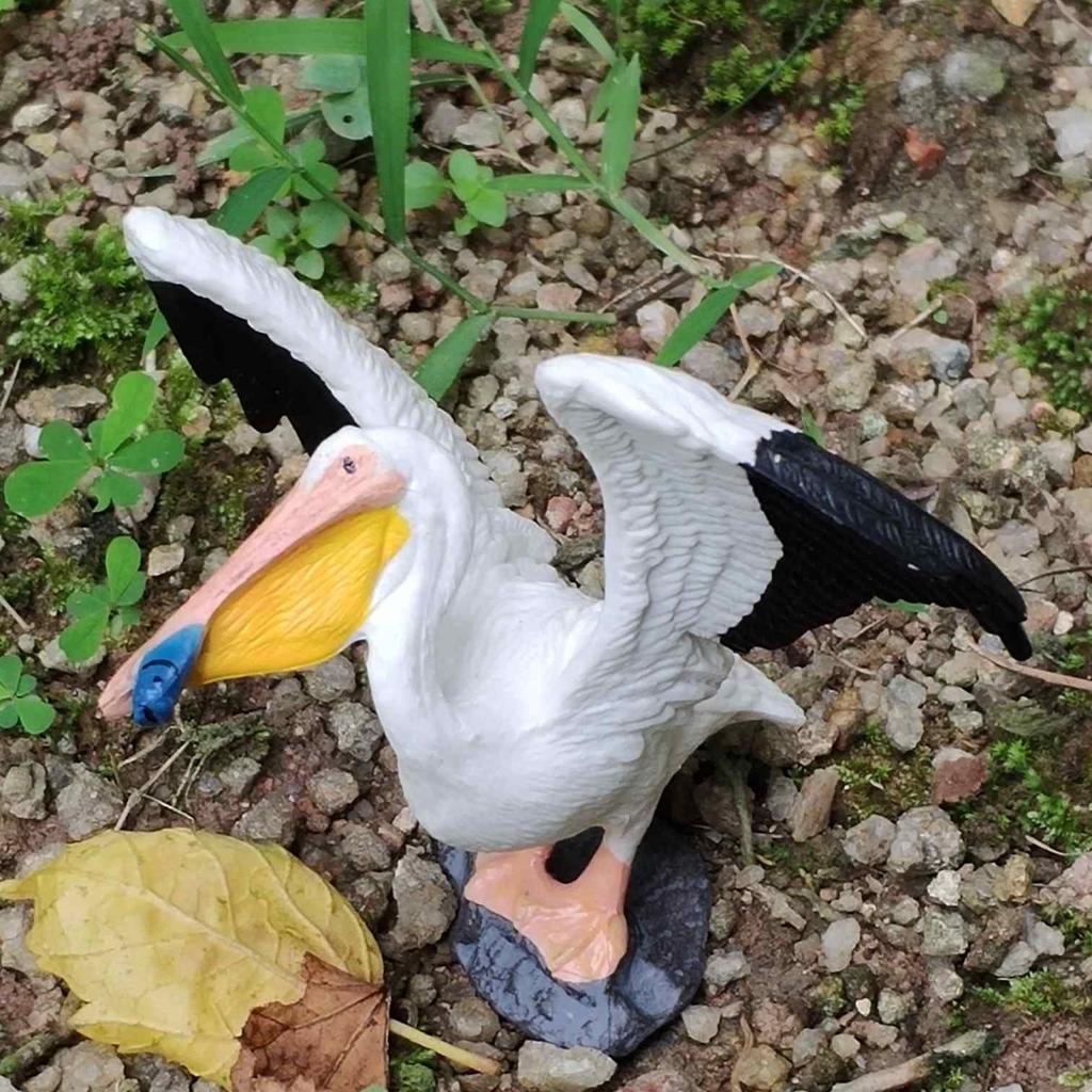 Lifelike Animal Bird Ornament Figurine Model Statue Lawn Sculpture