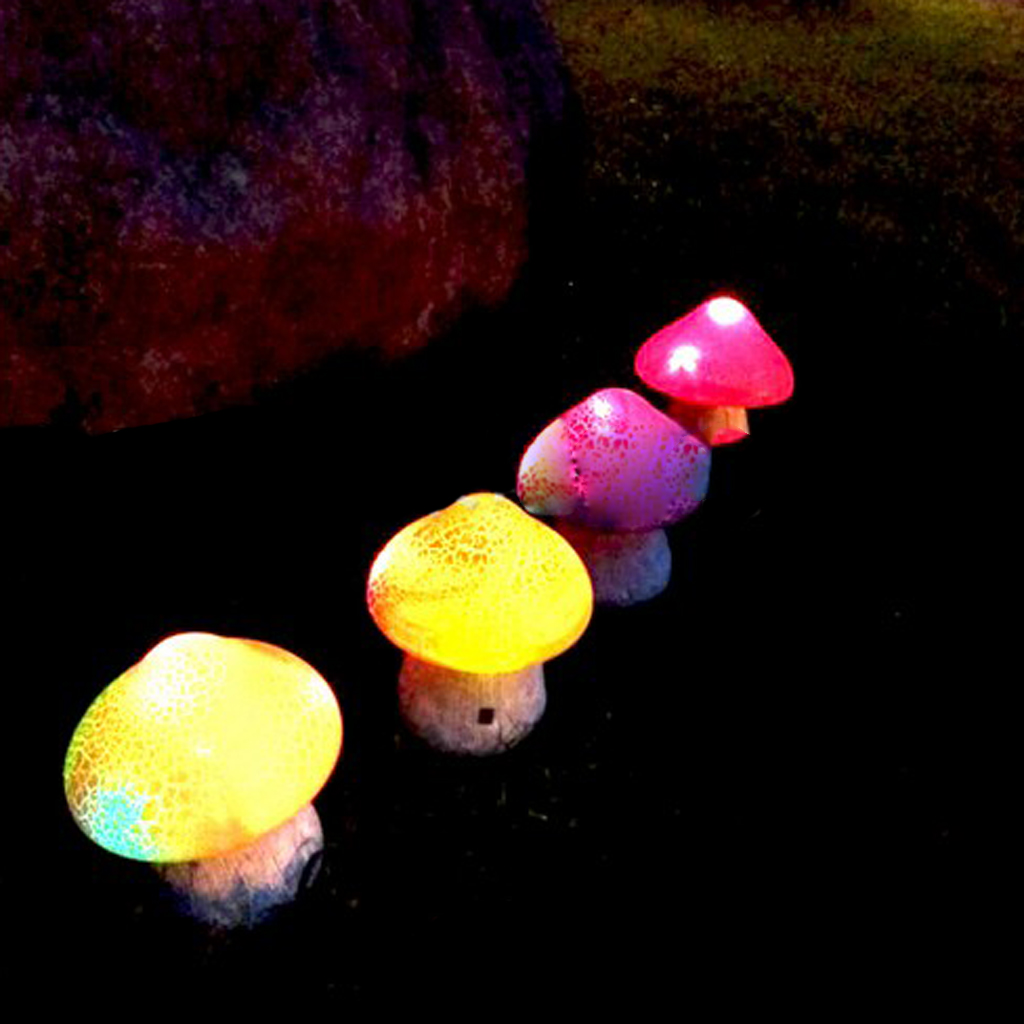 Solar Powered Mushroom LED Light Pathway Lamp Outdoor Garden Lights Yellow