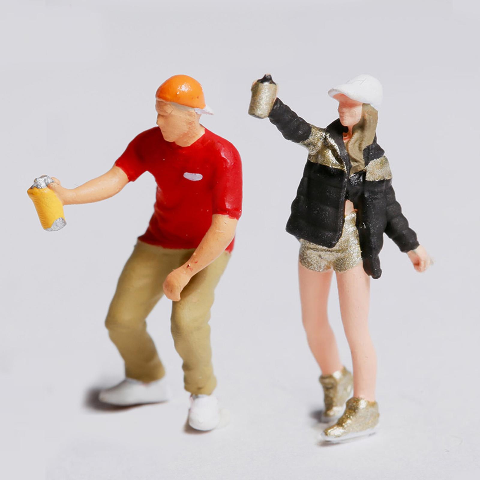 2Set 1/87 Diorama Graffiti Figure Characters Resin People Train Layout