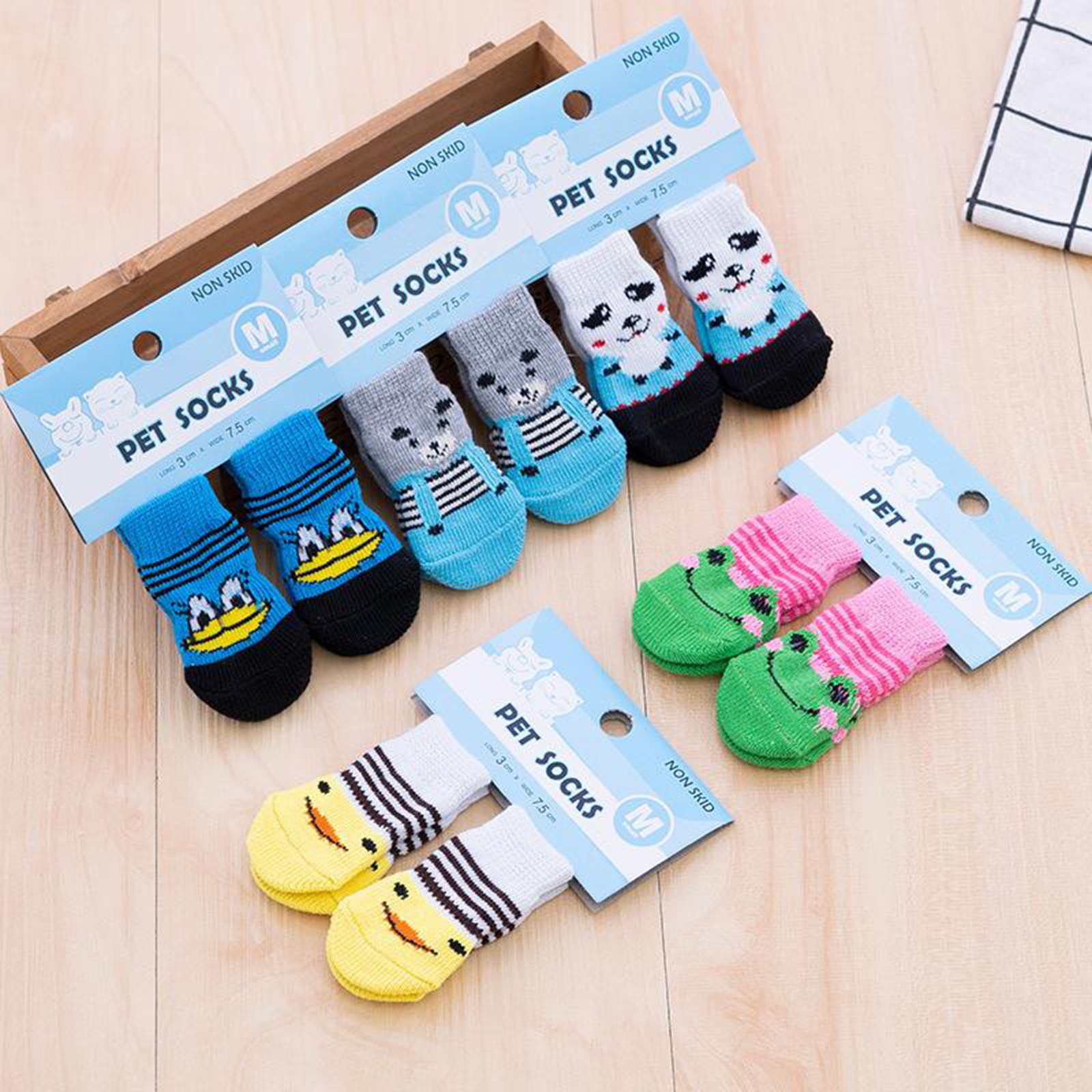 4 Cute Pet Cat Puppy Dog Socks Anti-slip Paw Protector M Bear