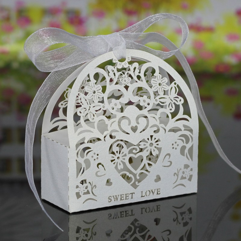 Hollow Out Heart Flower Candy Gift Boxes with Ribbons Wedding decor 20Pcs