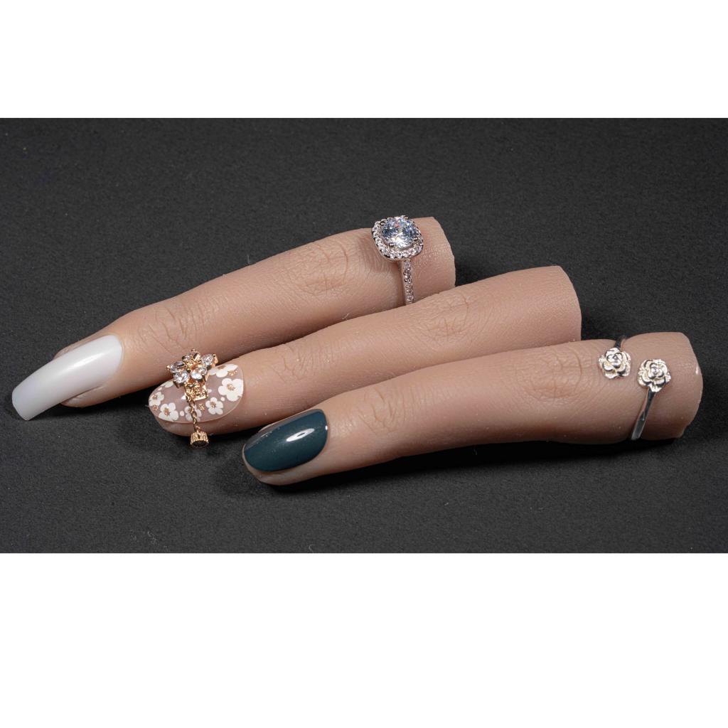 2xSilicone Nail Practice Finger 1:1 Mannequin Female Finger Model Fair skin