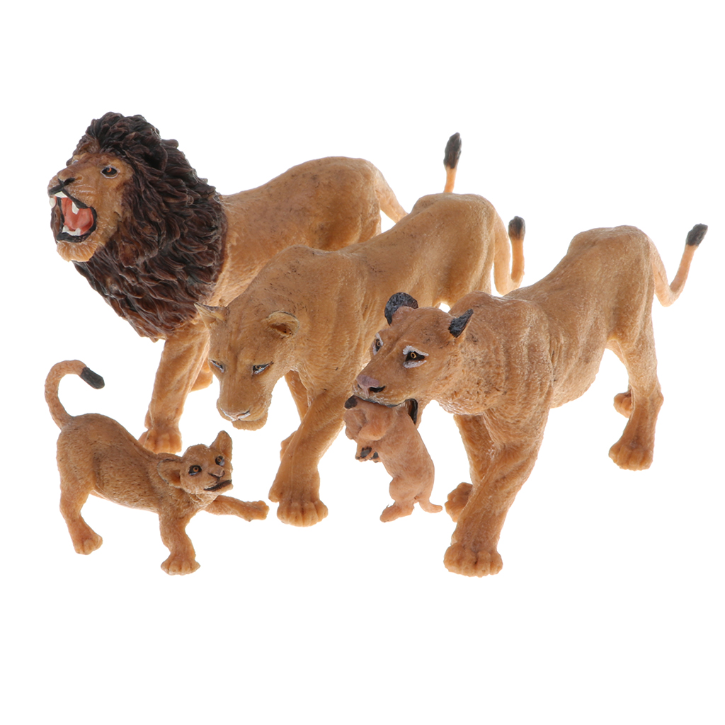Lion And Lioness Figurine Set