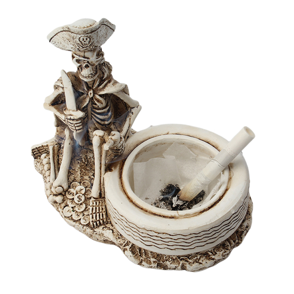 Creative Pirate Skull Ashtray Home Store Halloween Statue Resin Sculptures