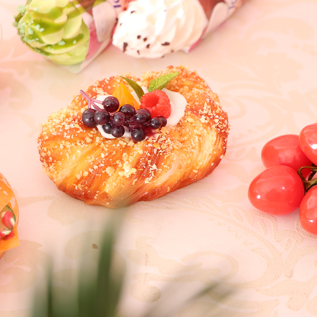 Artificial Fruit Bread Cake Simulation Realistic Food Dessert  Style_2