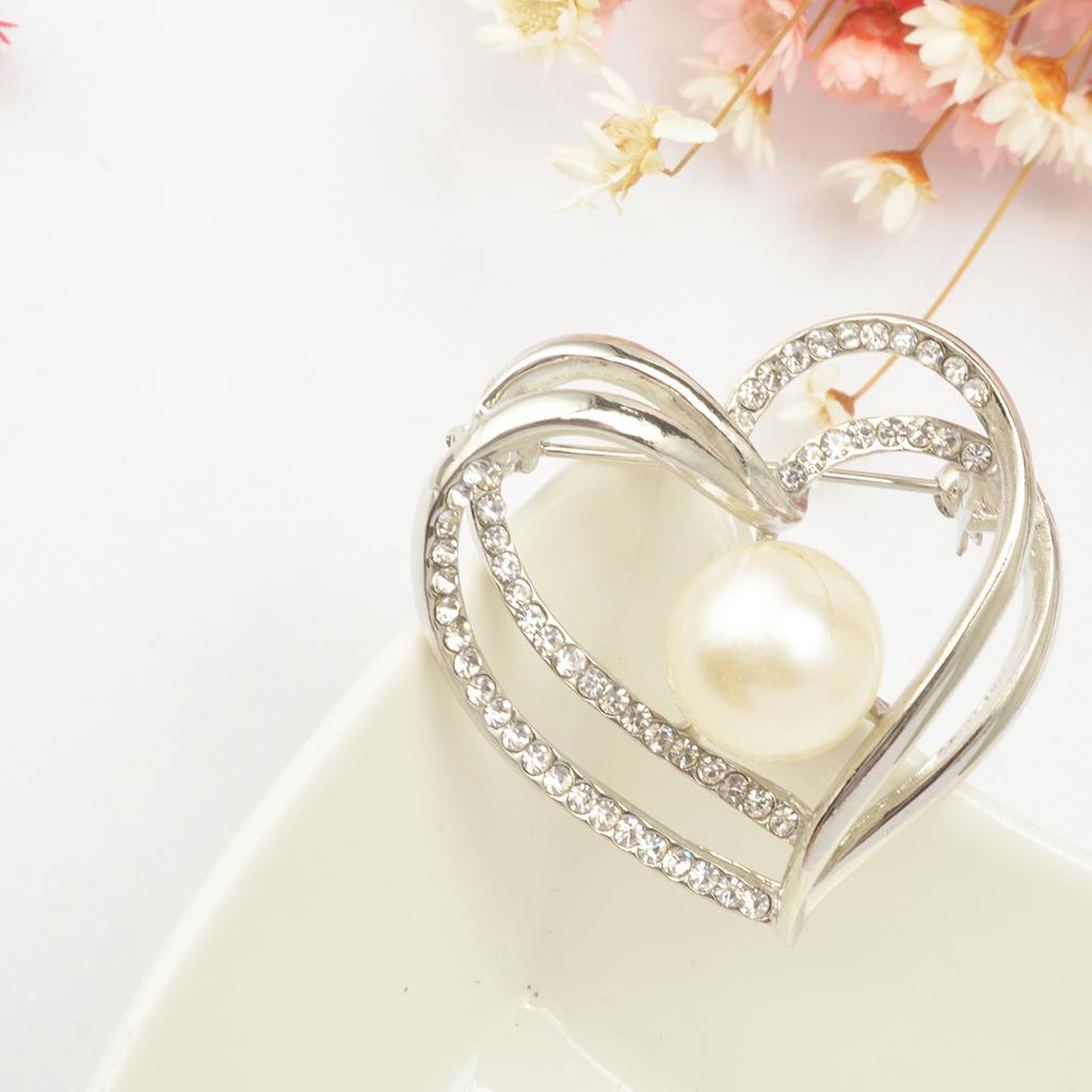 New Crystal and Pearl Inlaid Heart Brooches Pin Fashion Women Jewelry-Silver