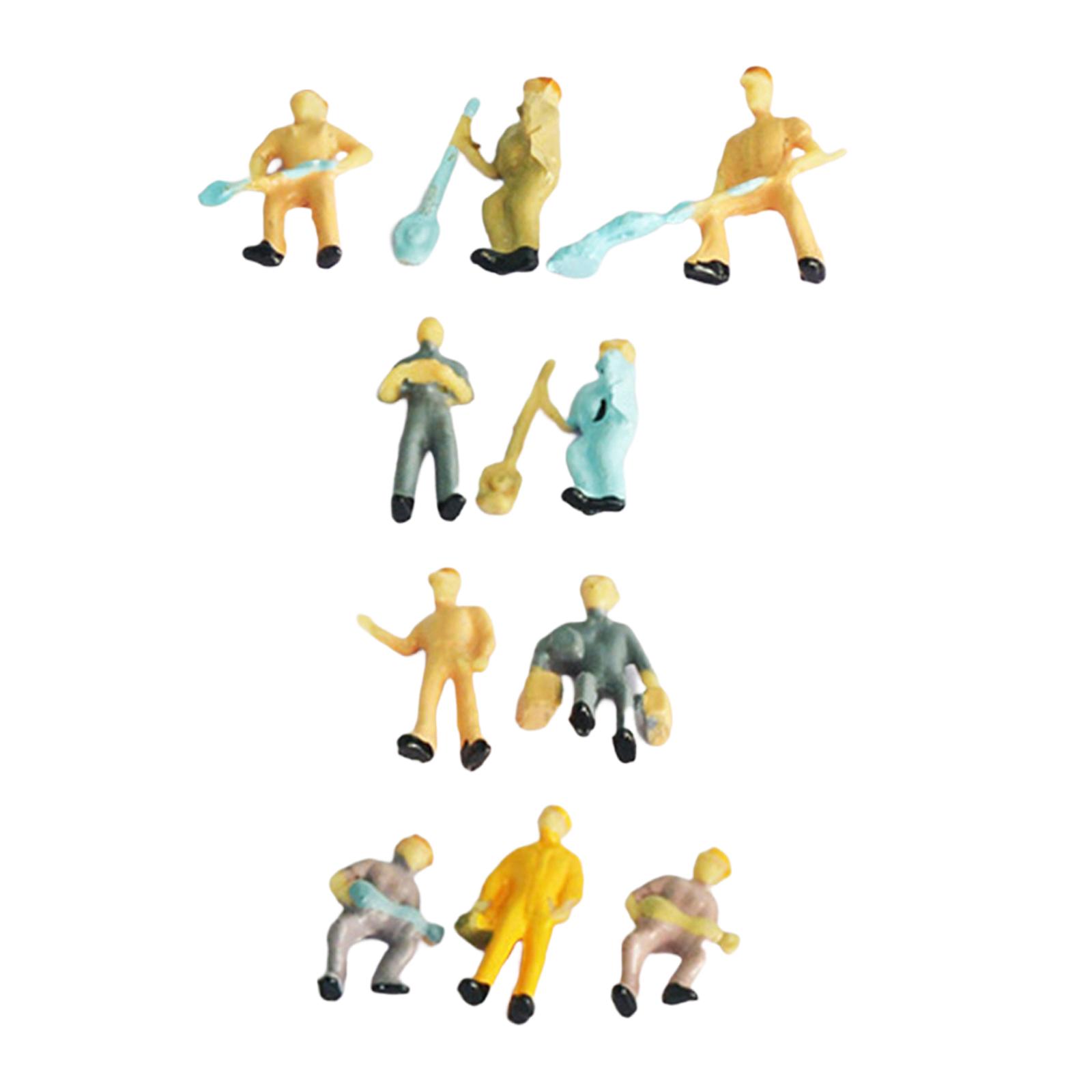 1/43 Railroad Worker Figures