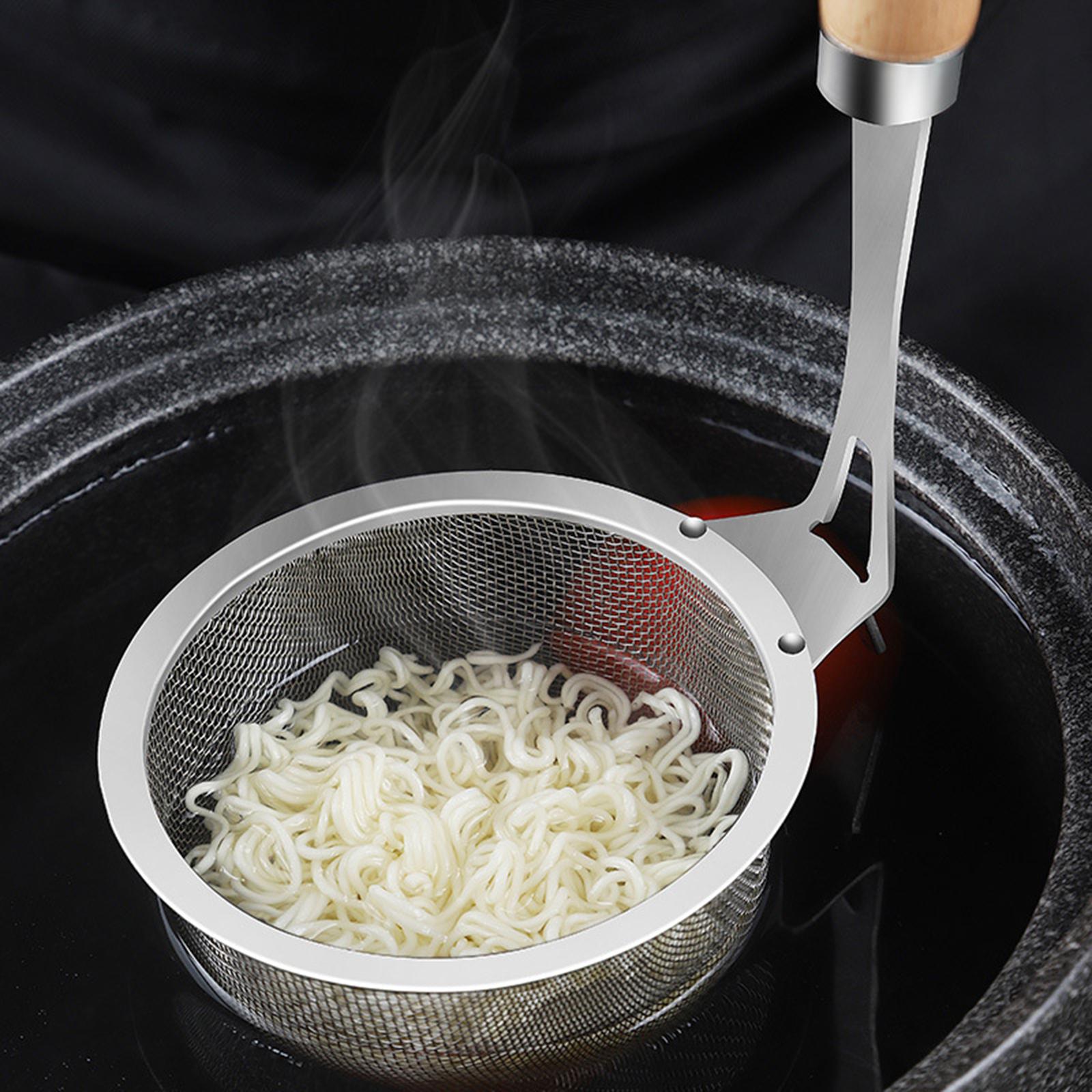 Stainless Steel Pasta Spaghetti Strainer Wooden Handle Simple to Clean