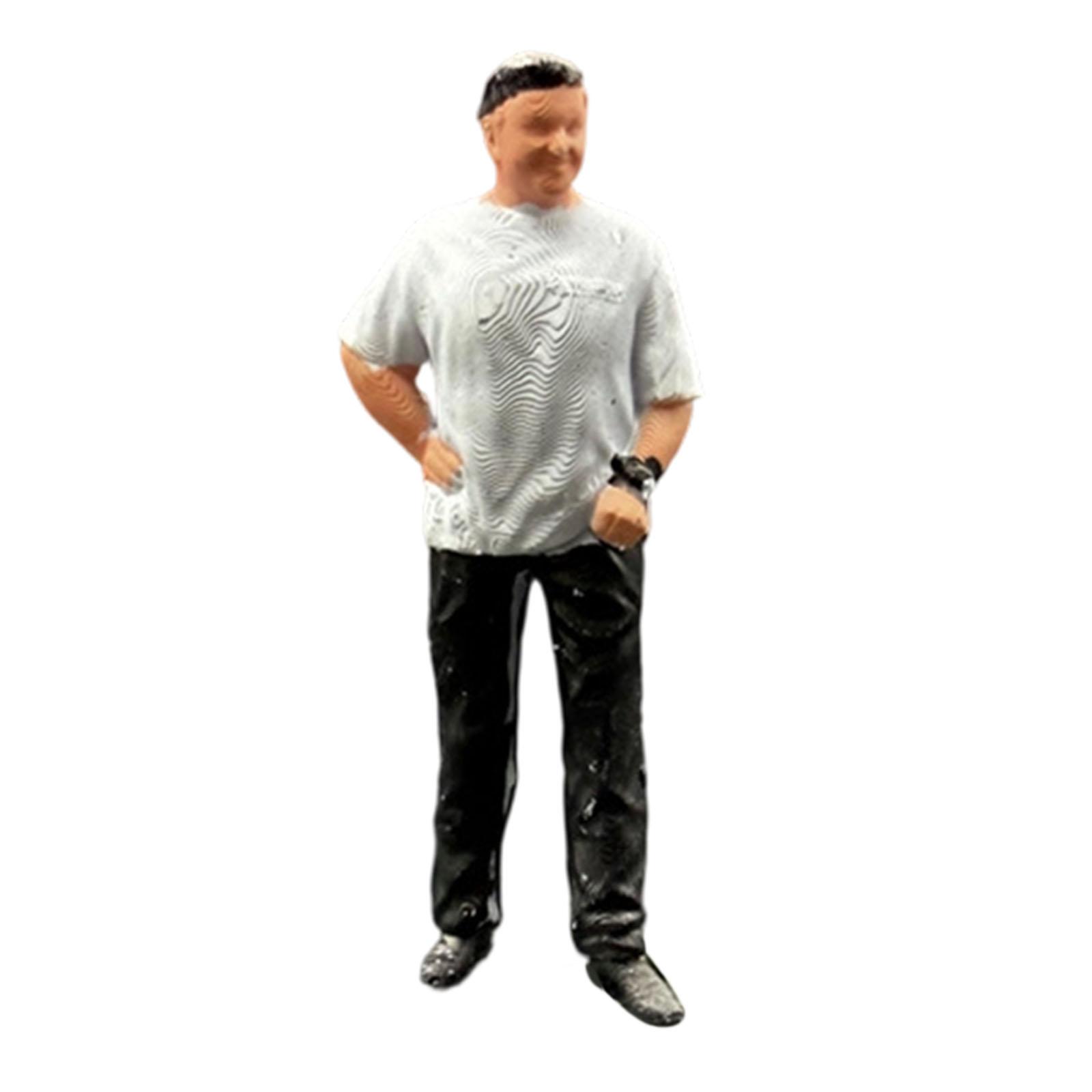 1/64 Standing Man Figurine