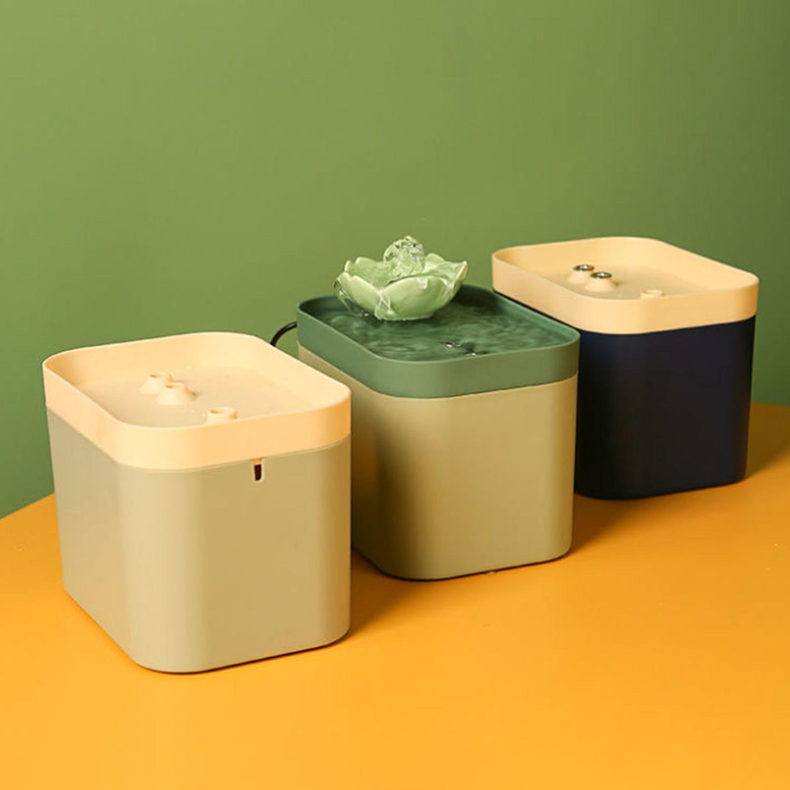 2x Cat Water Fountain Feeder Green and with Accessory 