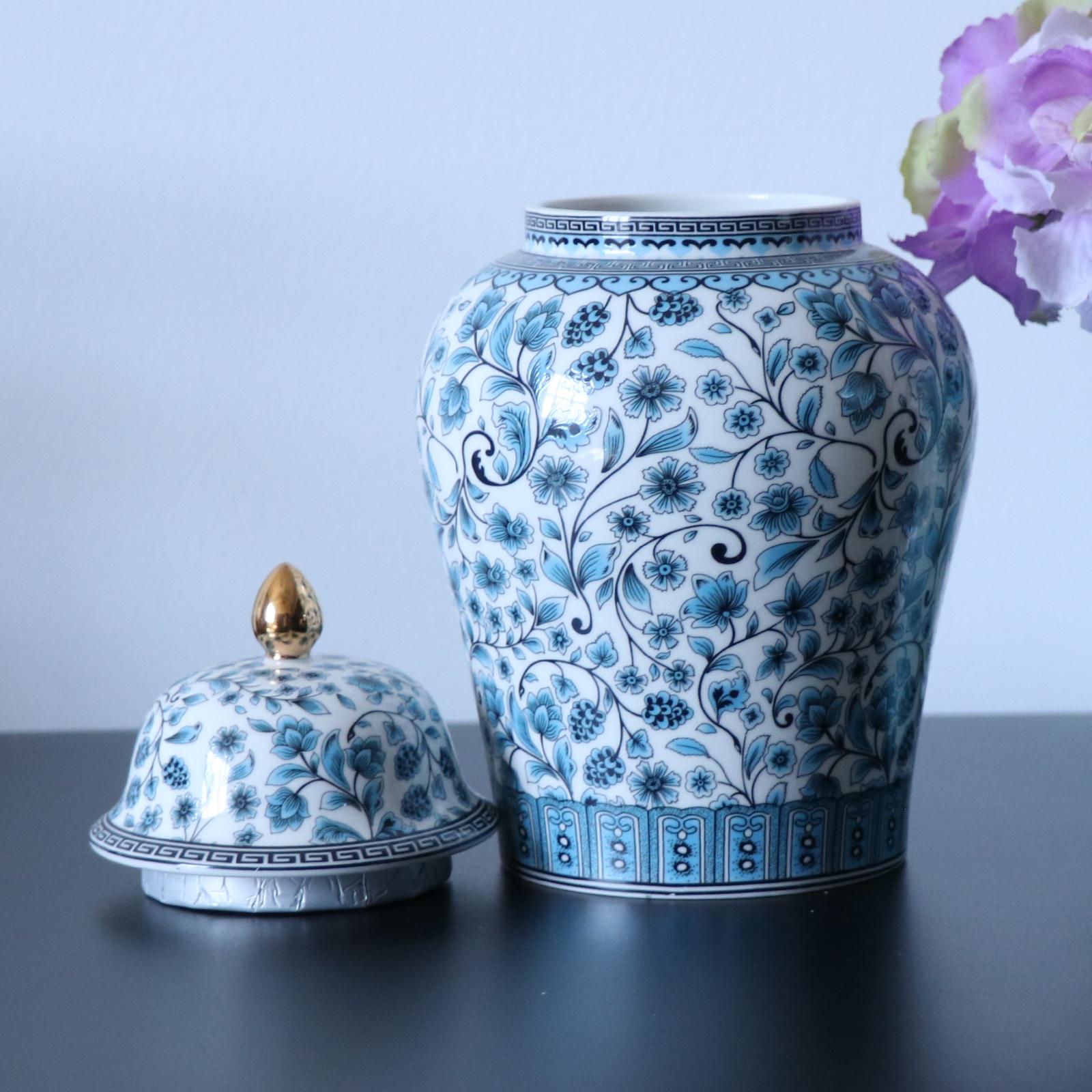 Chinese Style Blue and White Porcelain Ginger Jar Temple Jar S 12x20.5cm