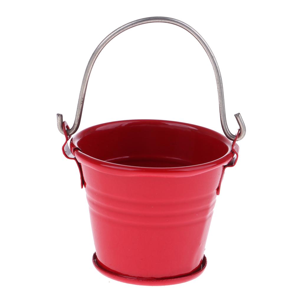 Dollhouse Miniature Water Bucket