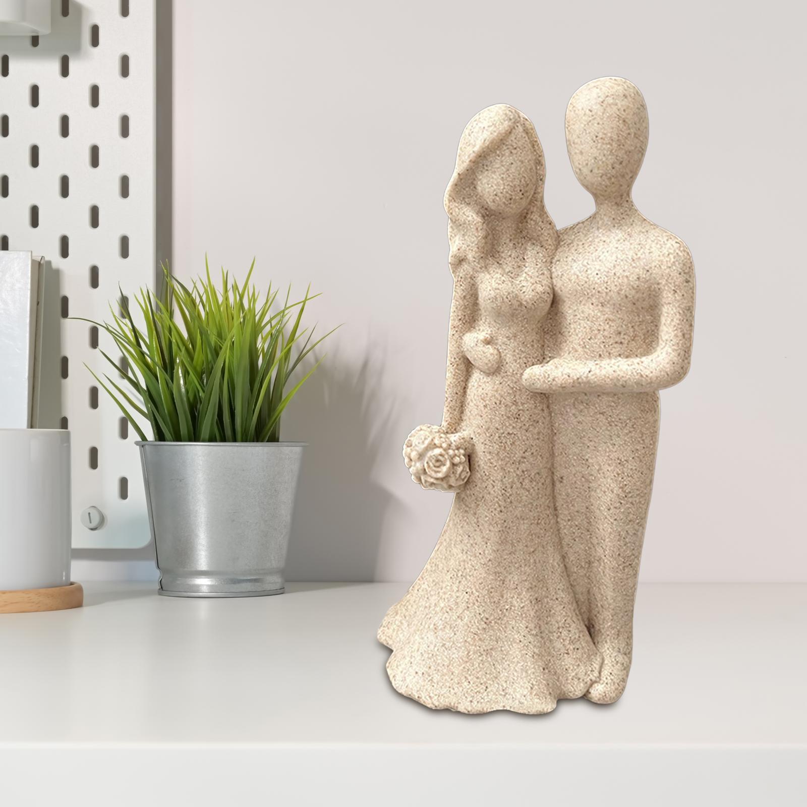 Couple Statue Resin Couple Figurine Couple Sculpture Art for Valentine's Day Beige Flower