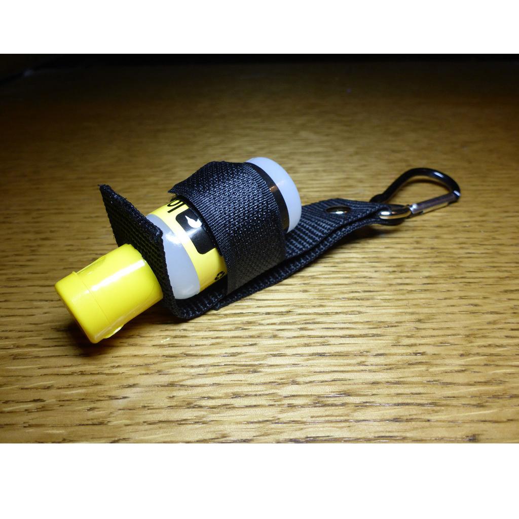 2Pcs Fly Fishing Bottom up Bottle Holder Nylon Floatant Bottle Holder