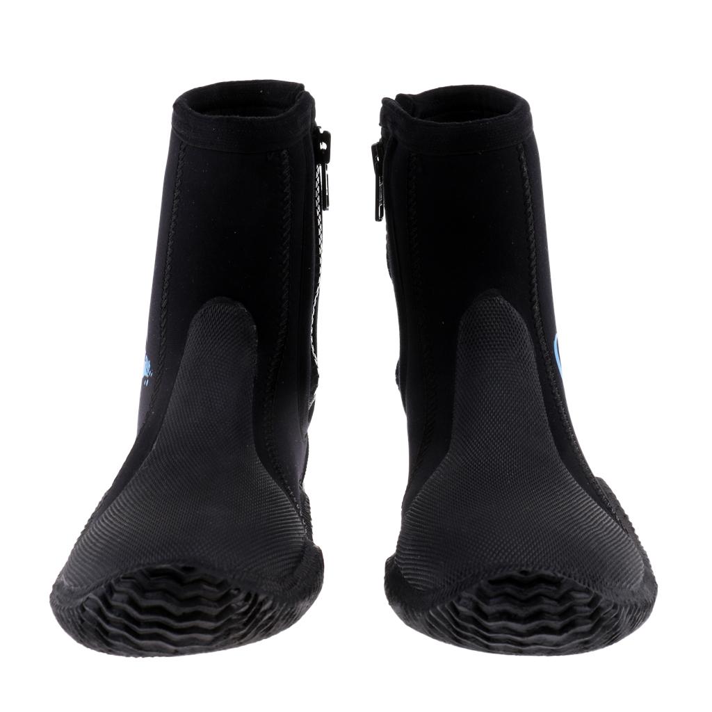 kayak fishing footwear