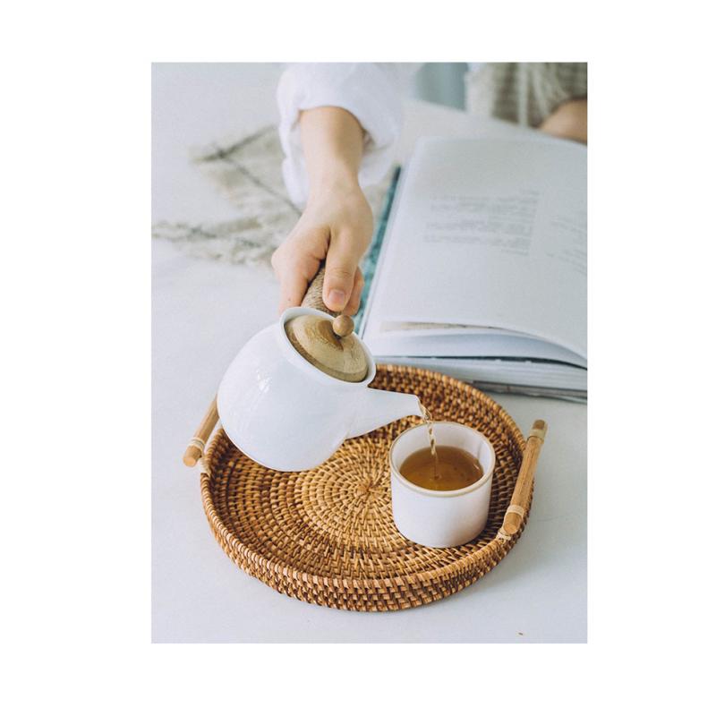 Handwoven Round Rattan Serving Tray with Handles Bread Basket 22cm