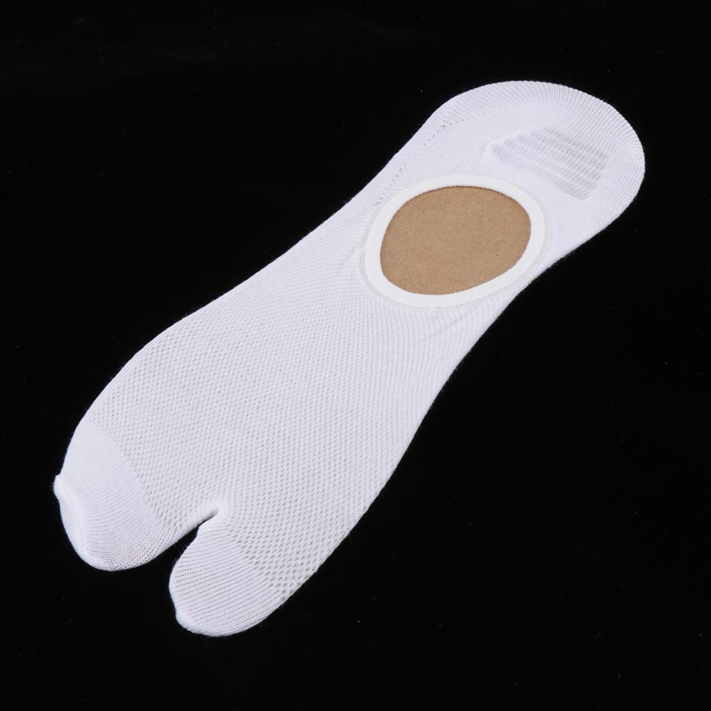 geta with socks