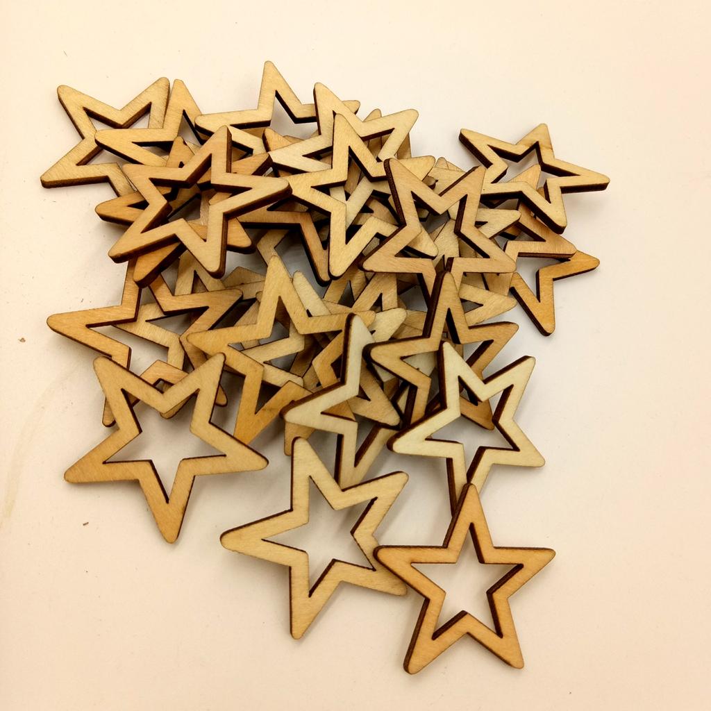4x50 Pieces Unfinished Hollow Star Shape Wooden Embellishments 30mm