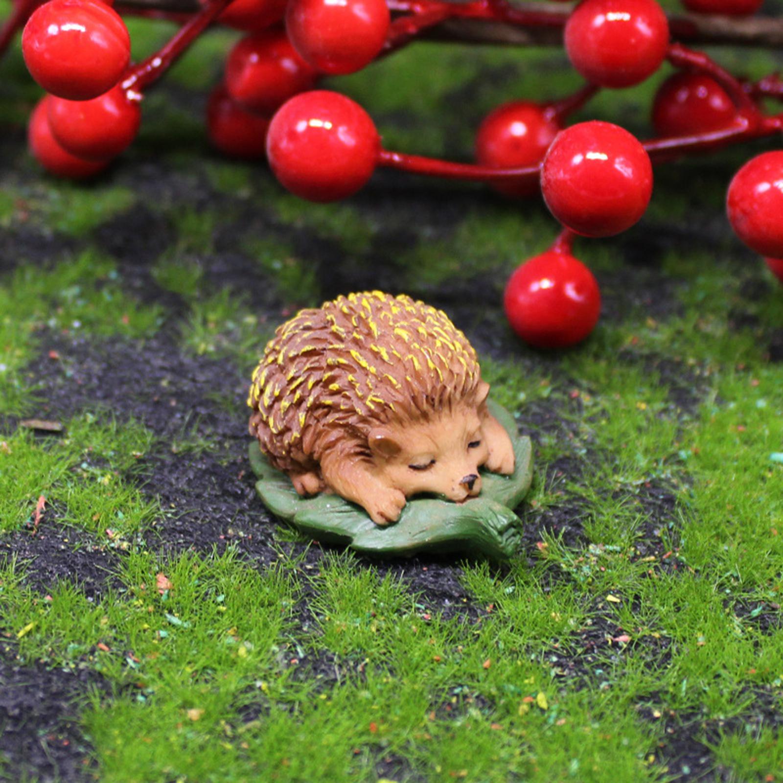 Hedgehog Statue Mini Hedgehog Figurine for Landscaping Patio Flower Bed Yard