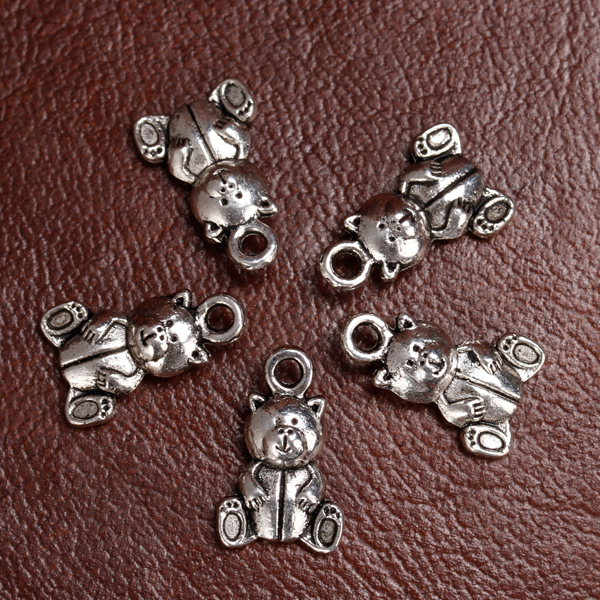 20pcs Antique Silver Bear Charms Pendants