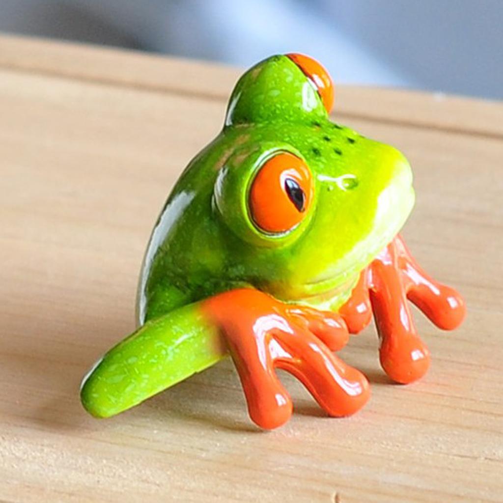 Front Style YOUOR Creative Resin Crafts 3D Frog Figurine Miniature Statue Office Desk Computer Decoration
