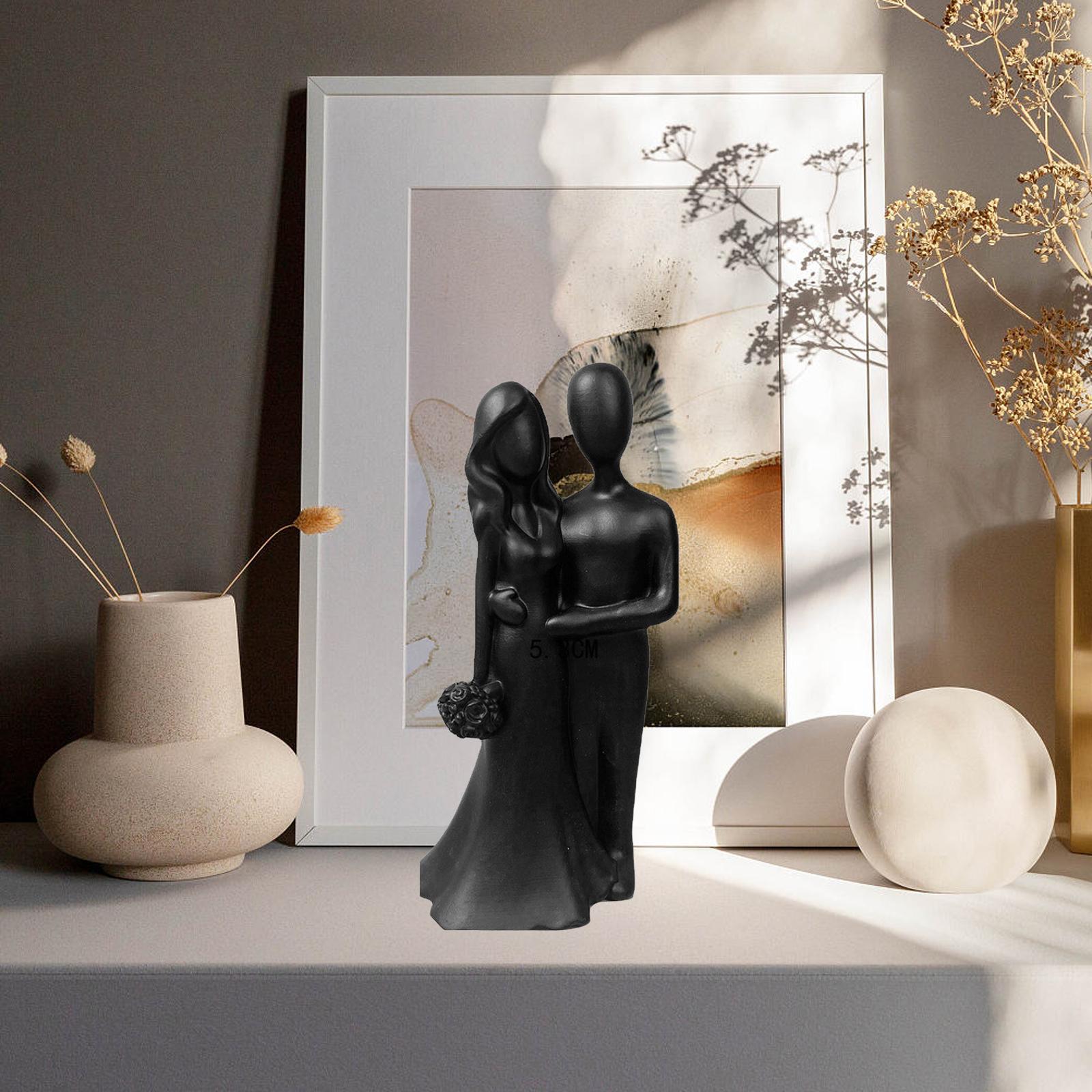 Couple Statue Resin Couple Figurine Couple Sculpture Art for Valentine's Day Black Flower
