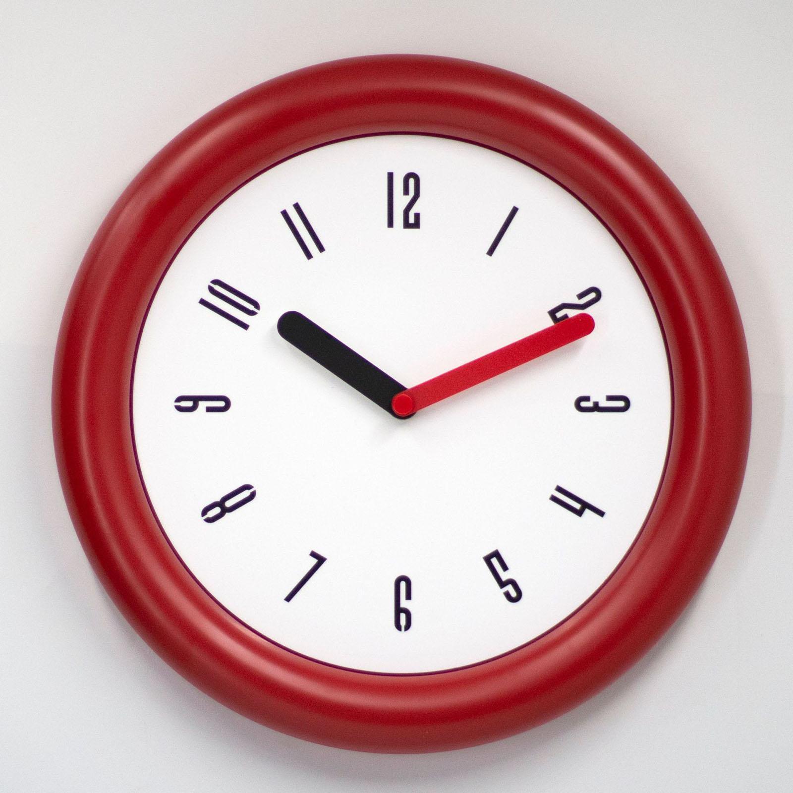 Wall Clock Modern Mute Hanging Clock Ornament for Hotel Bedroom Kindergarten