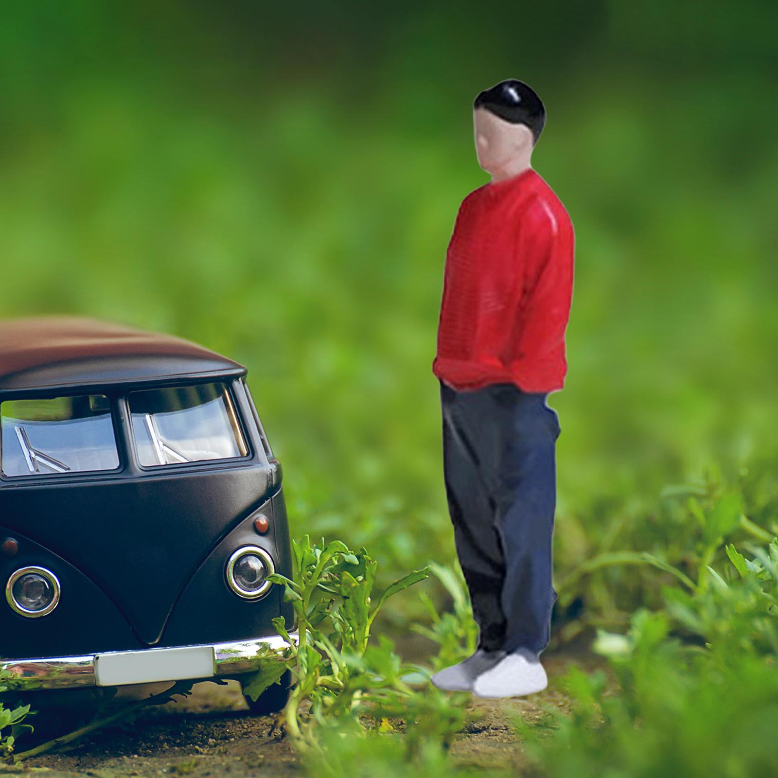 2pcs Realistic 1:32 People Figure Hand Painted Railway Layout 