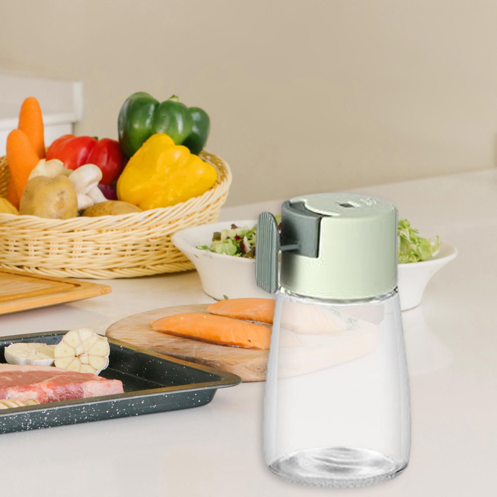 Measuring Seasoning Bottle Condiment Pepper Container for Salts Pepper Herbs green