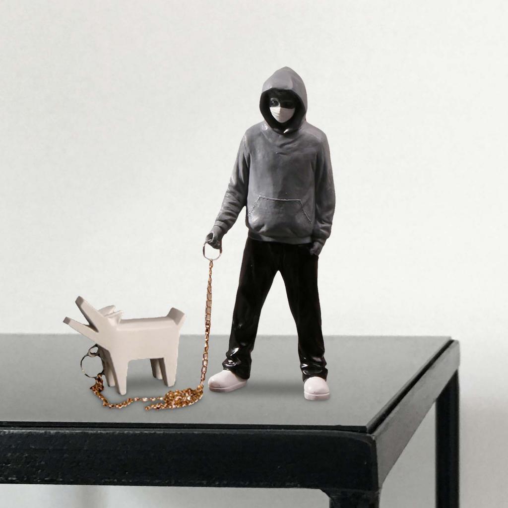 Dog Walker Statue Abstract Human Sculpture Housewarming Dorm Resin Figurines Gray