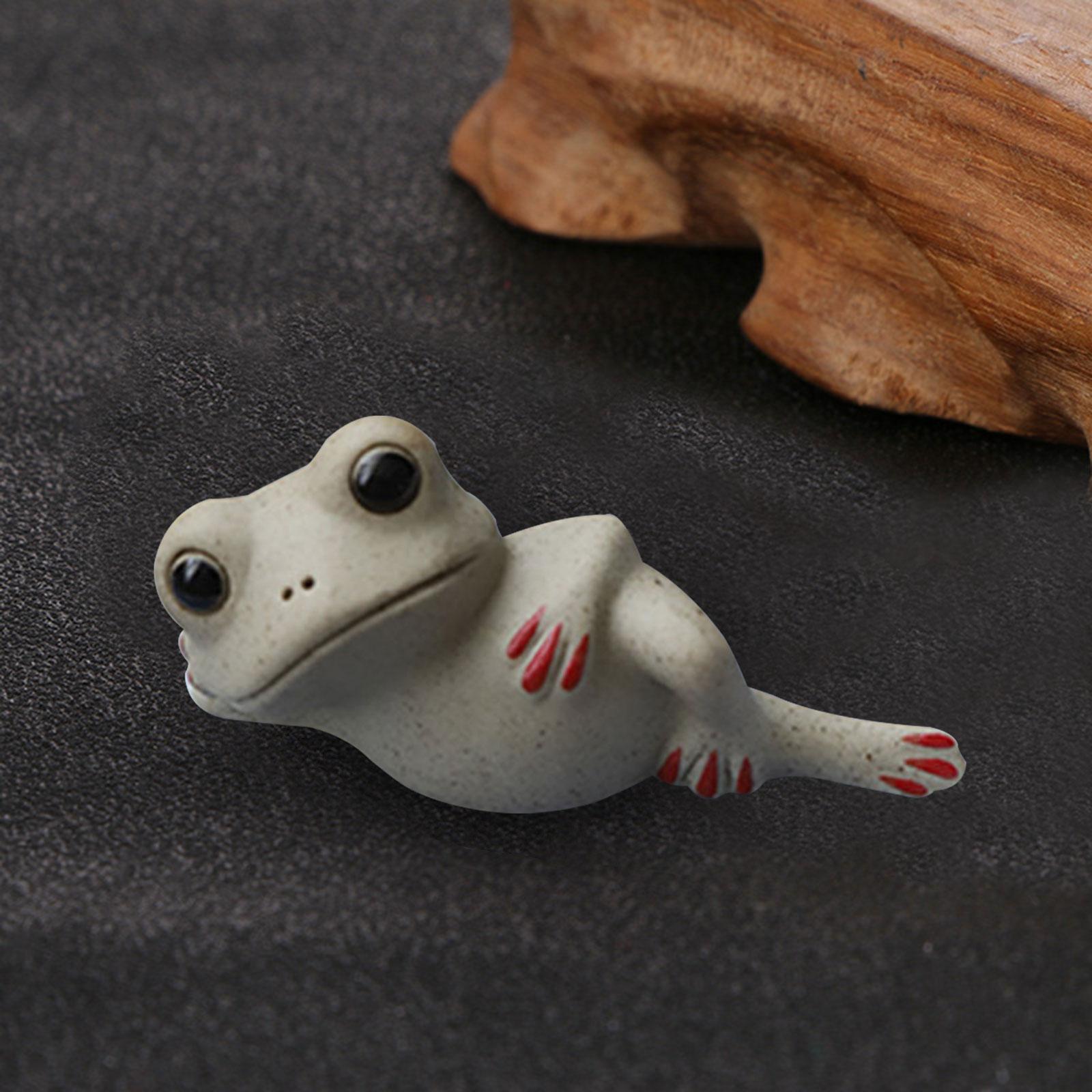 Ceramics Frog Tea Pet Figurine Small Animal Statues Elegant Accessory Lovely Style B