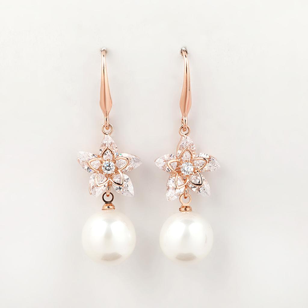 1 Pair of Pearl Earring Design Alloy Fashion Golden Ear Jewelry Rhinestone 