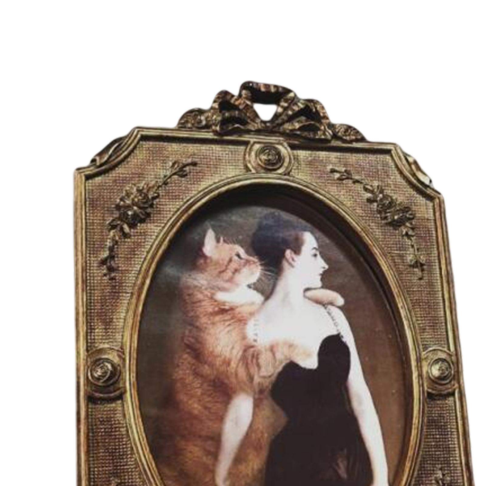 Ornate Tabletop Picture Holder Resin Photo Frame for Living Room Bedroom