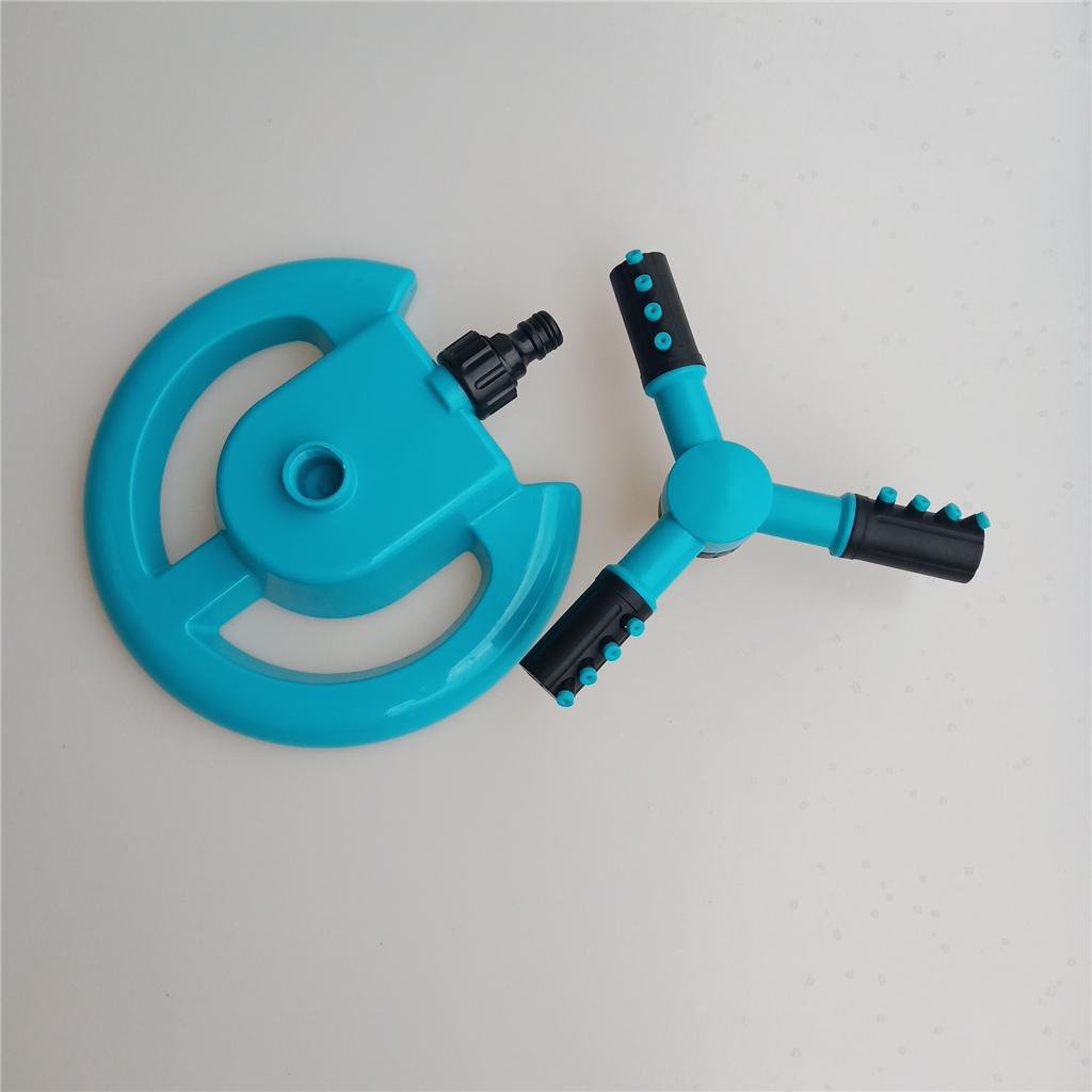 Lawn Rotating Water Sprinkler 4 Nozzles Garden Hose Irrigation Tool Blue
