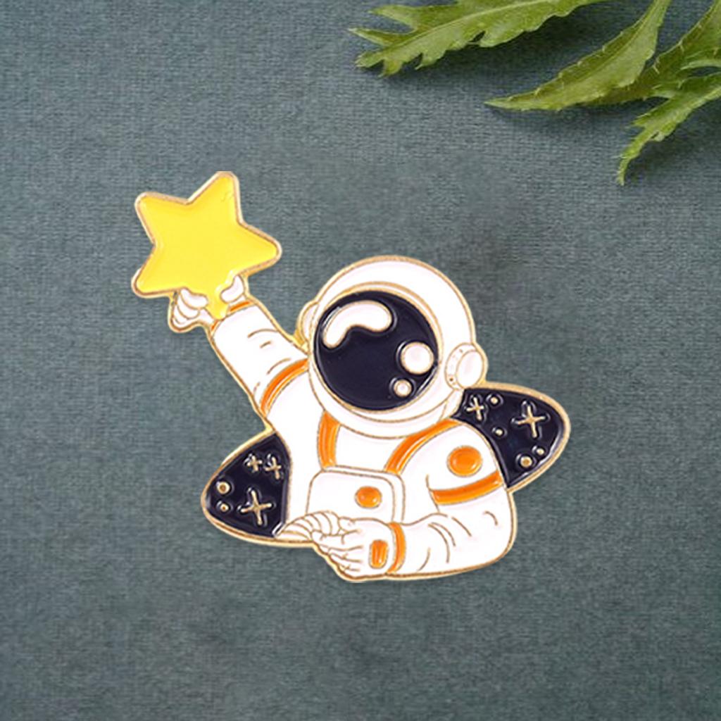 3xFashion Enamel Pin Astronaut Brooch Women Christmas Jewelry Accessory  Star