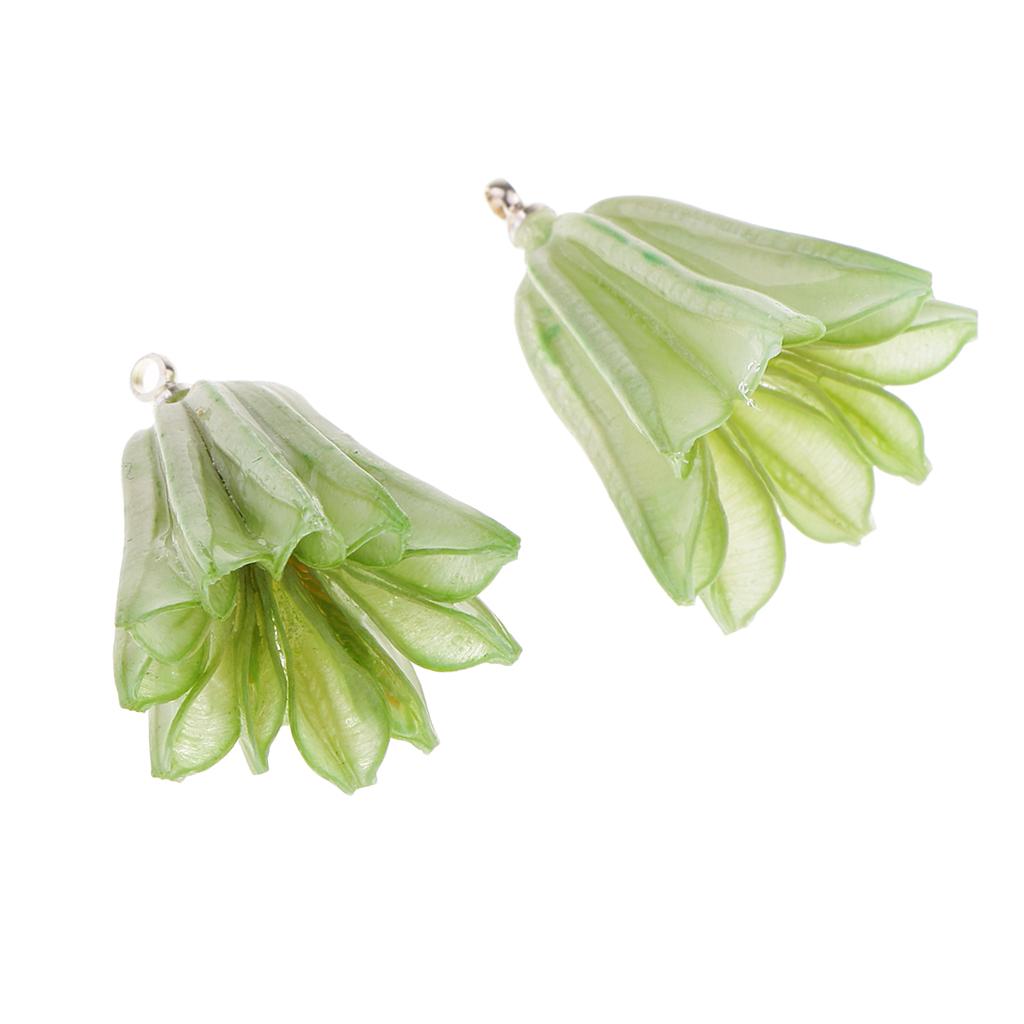 2x Handmade Resin Glue Natural Flowers Pendants Charms Earrings  light green