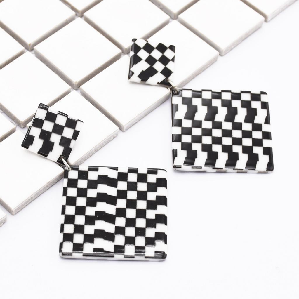 Black White Acrylic Geometric Dangle Women Hip Hop Earring Rhombus