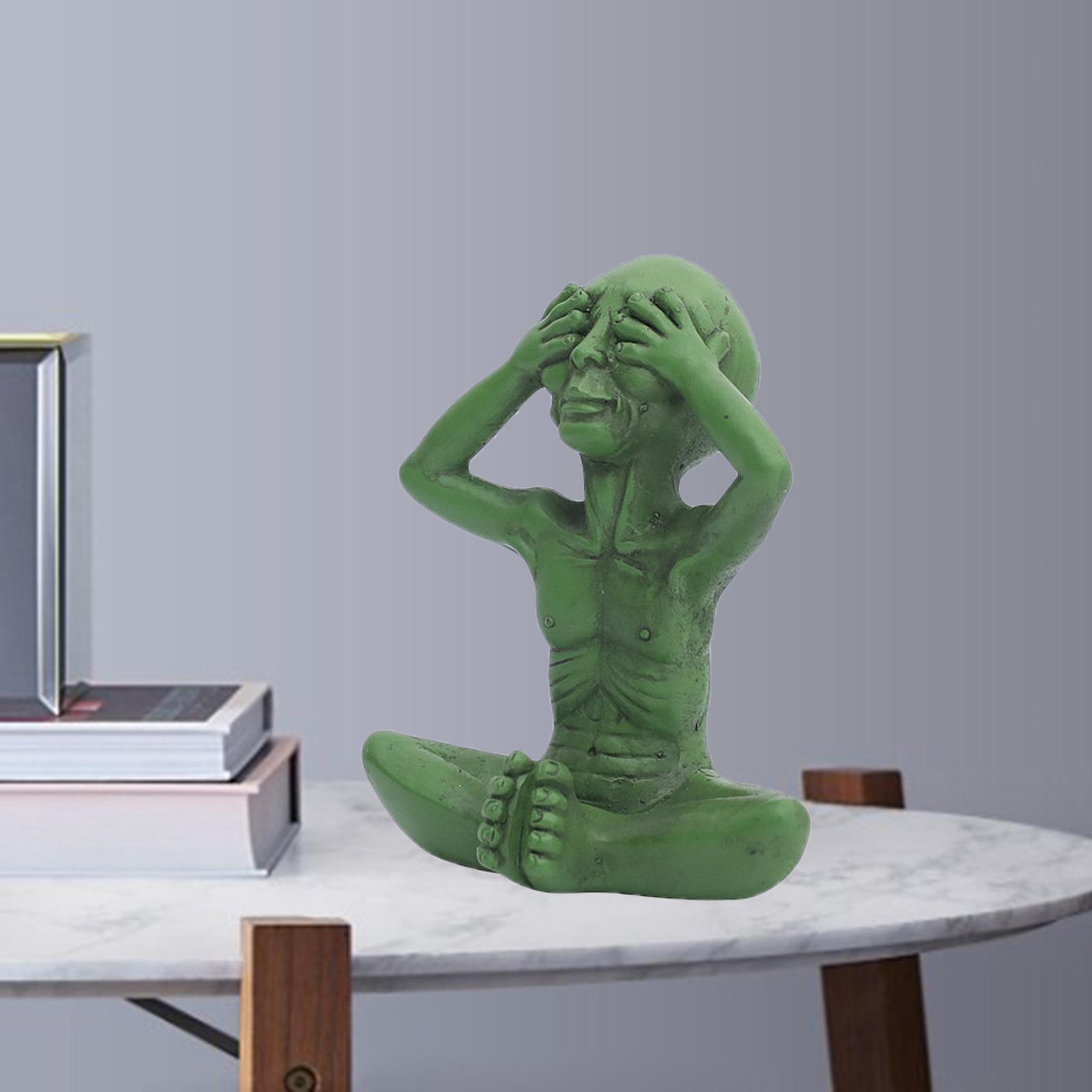 Resin Alien Statue Desktop Sculptures Figurine Ornament Art Decor Green A
