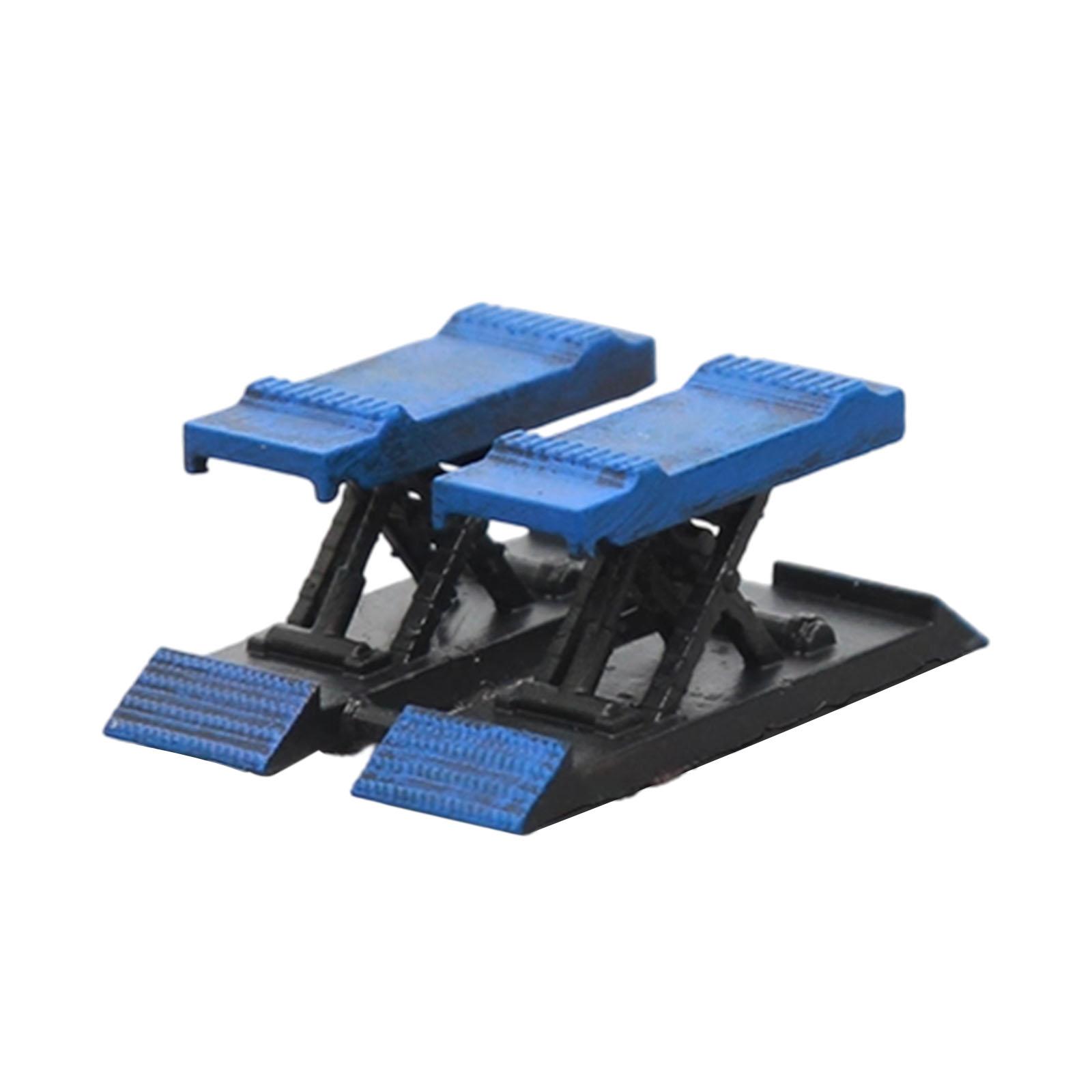 Miniature Car Lift Ornament