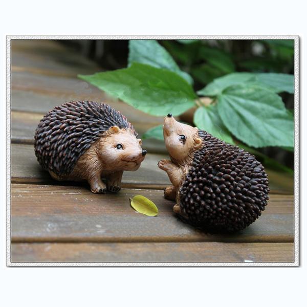 2pcs Resin Emulation Hedgehog Home Decor