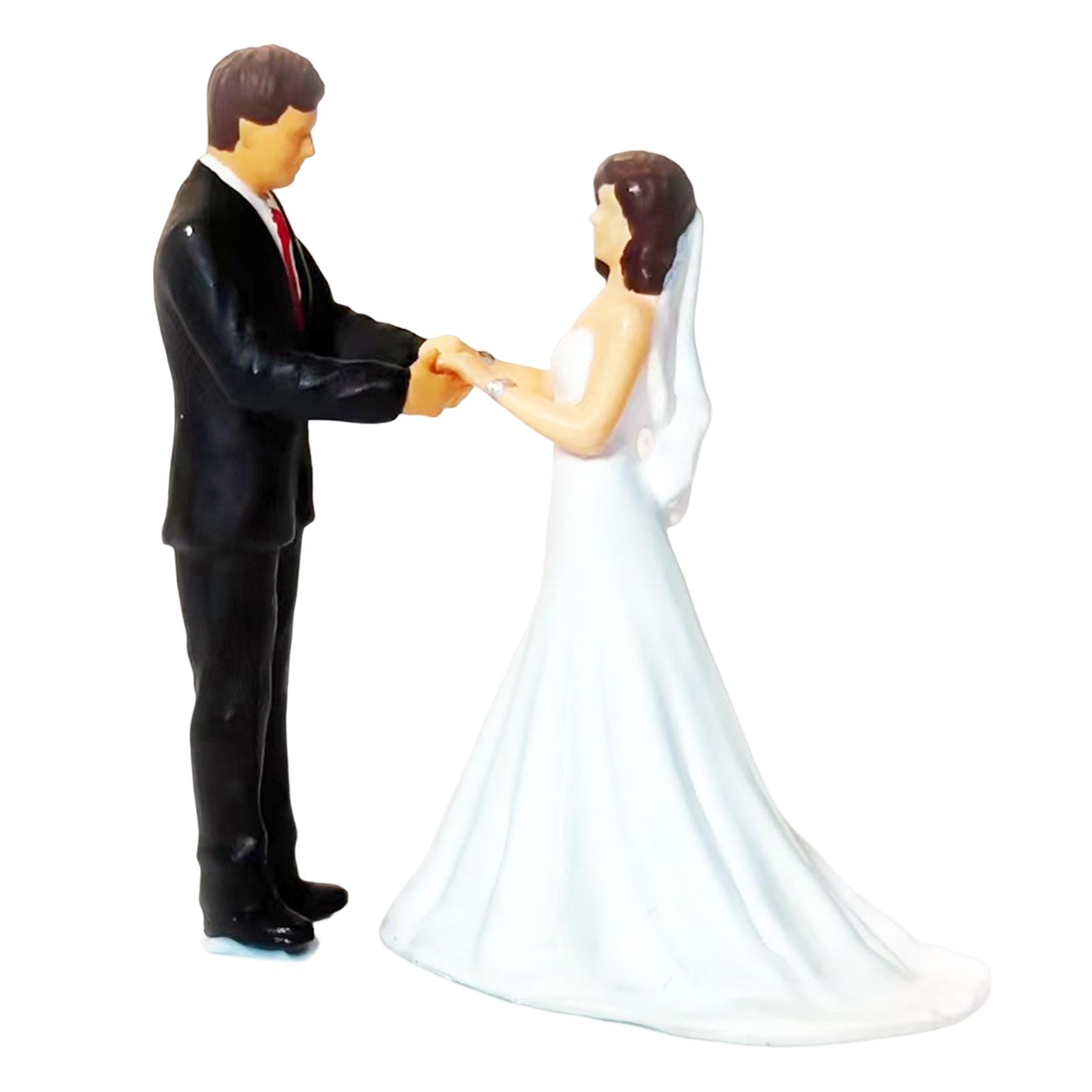 Bride and Groom Figures