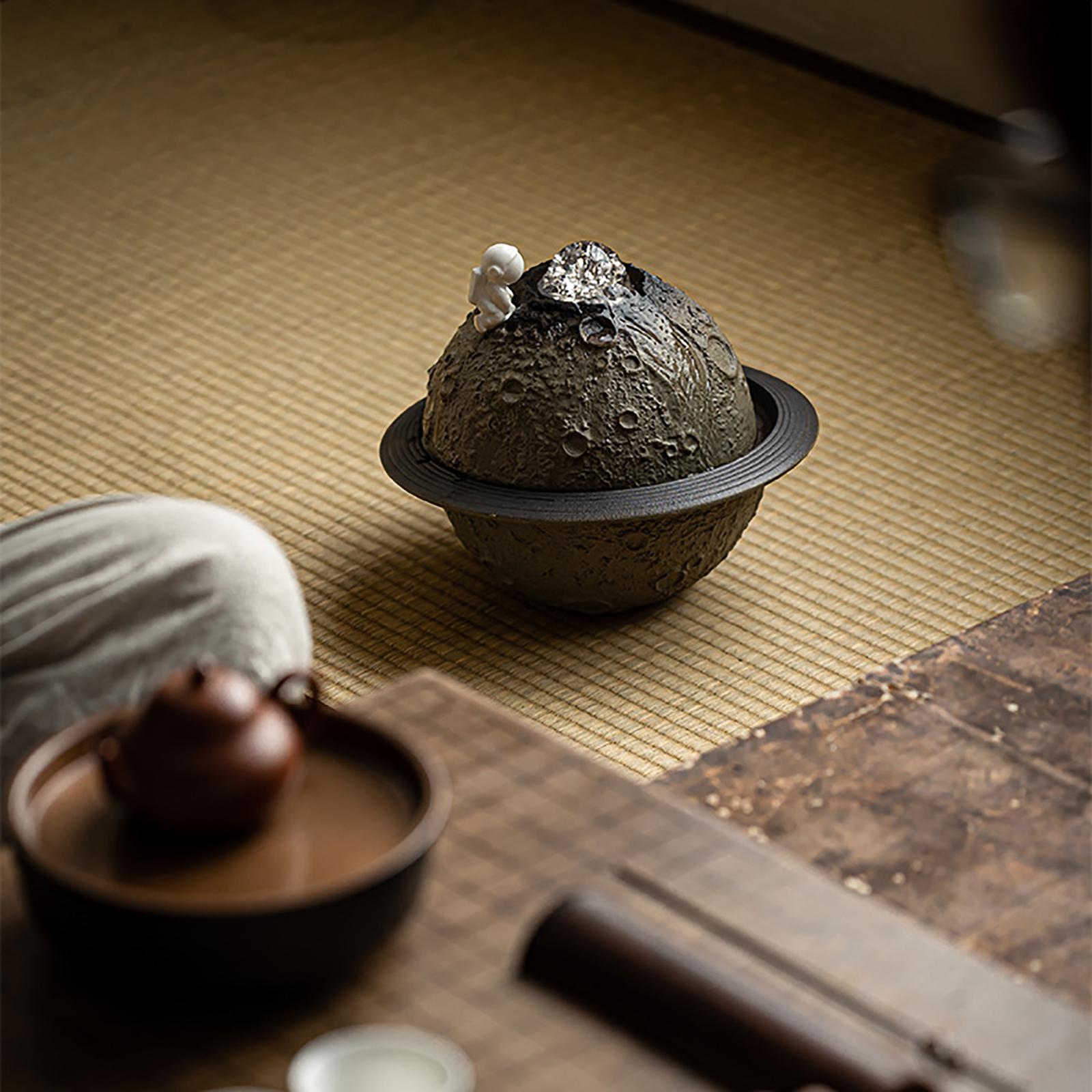 Ceramic Tabletop Fountain Indoor USB Bedroom Home Astronaut Planet Statues Gray