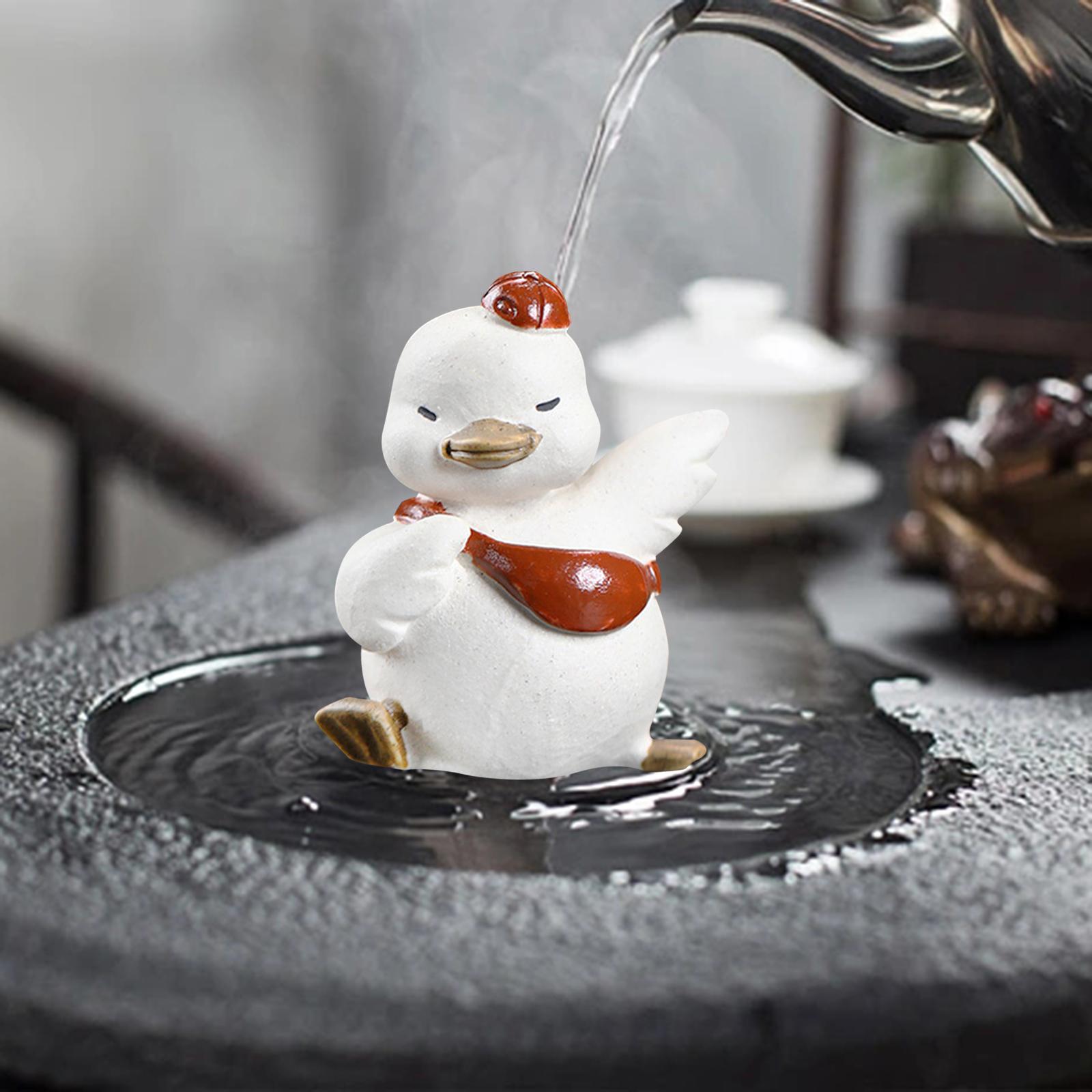 Duck Figurine Collectible Decorative Duck Statue for Tea Room Bedroom Office style A