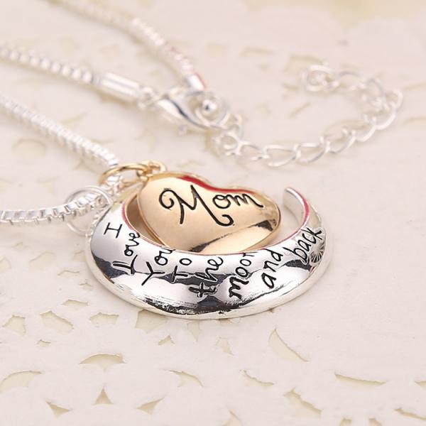 Mothers Necklace with Heart Pendant Necklace for Women Mothers' Gifts Golden