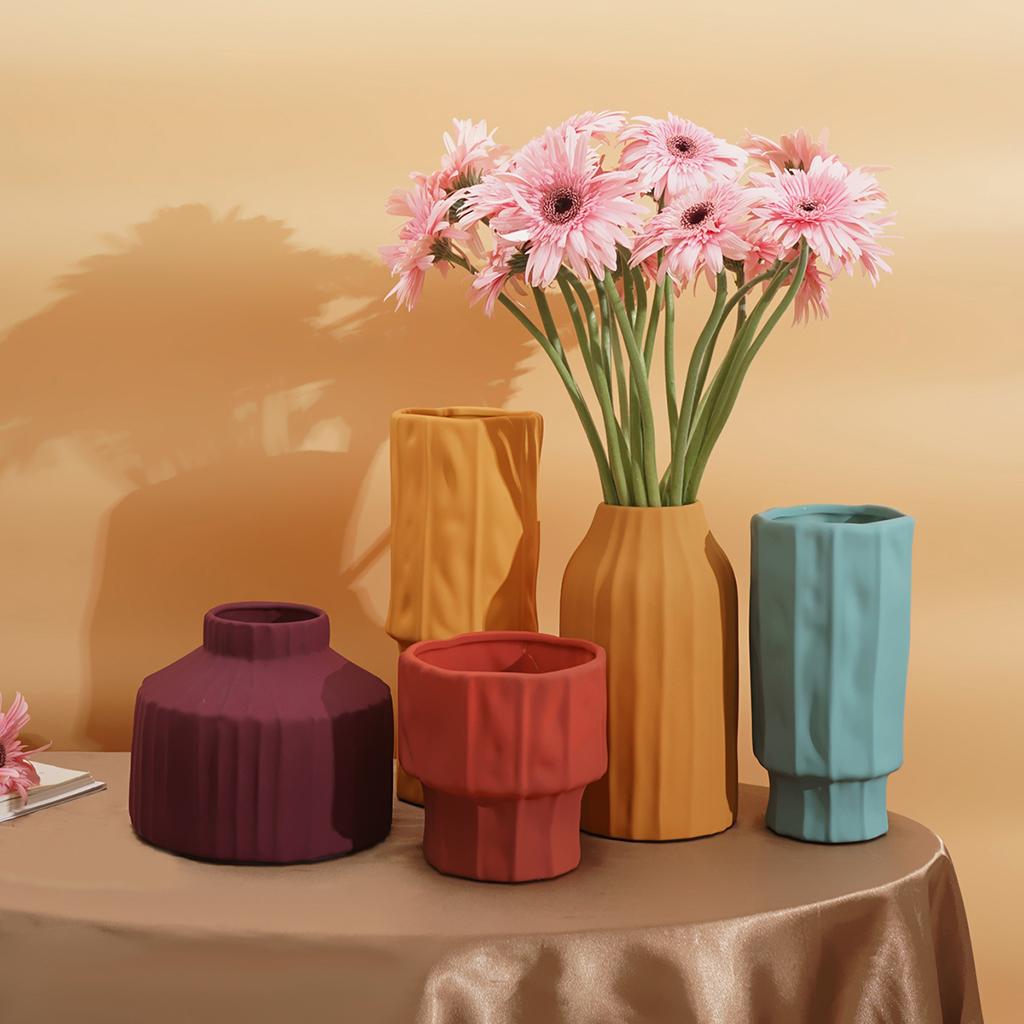 Creative Resin Vase Plant Pot Dried Stems Bunch Holder Yellow 11x20x5.5CM